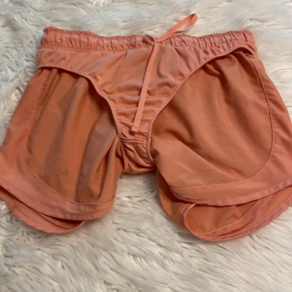 Dri-Fit Nike shorts size S excellent condition - Image 9