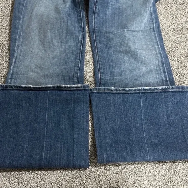 Citizens of Humanity Classic Women's Flared Jeans - Blue - Image 15