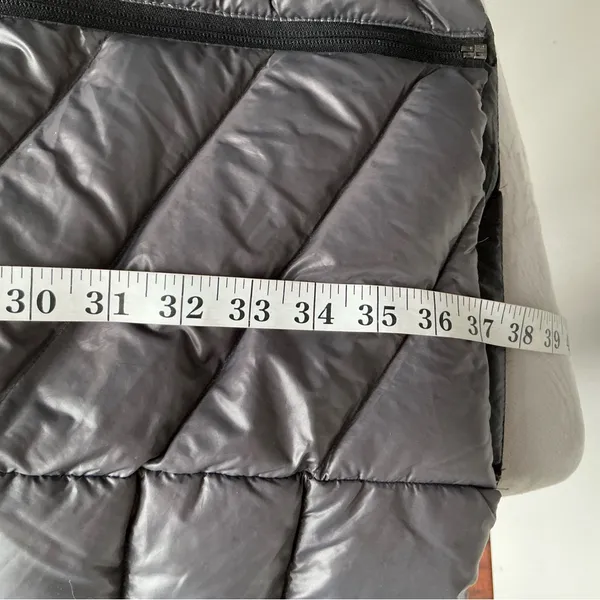 SAKS FIFTH AVE puffer coat 🔥🔥 - Image 8