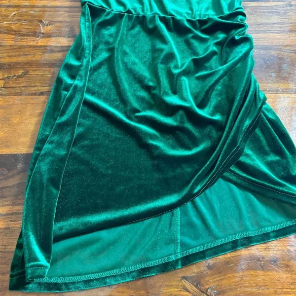 Double Crazy Juniors Sleeveless Green Velvet Short‎ Dress Size L Formal - Image 3