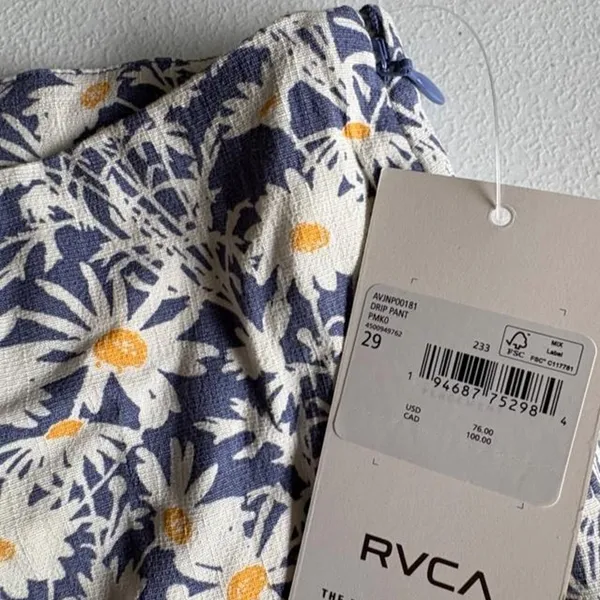 NWT RVCA blue and white floral wide leg pants Side Zipper Size 29 - Image 6
