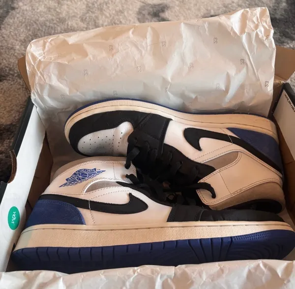 Air Jordan Nike - Image 2
