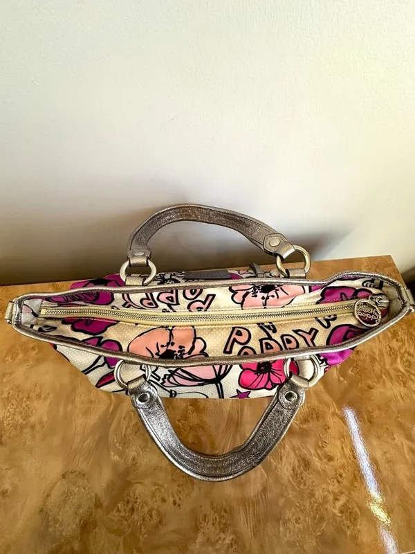 Coach Poppy Pedal Print Glam Rocker Shoulder Bag Pink Cream Metallic Trim - Image 9
