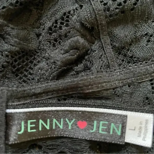 Jenny Jen Black Embroidered Floral Lace RACERBACK PADDED BRALETTE Spandex SZ L - Image 5