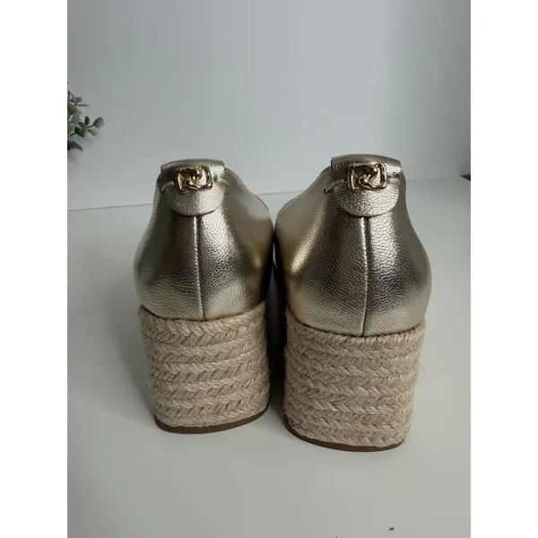 NEW Aerosoles Aurora Leather Wedges Gold Metallic Round Toe Size 9M Casual - Image 5