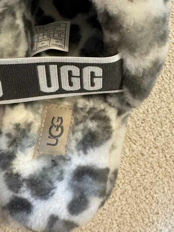 UGG FLUFF YEAH leopard print slippers - Image 4