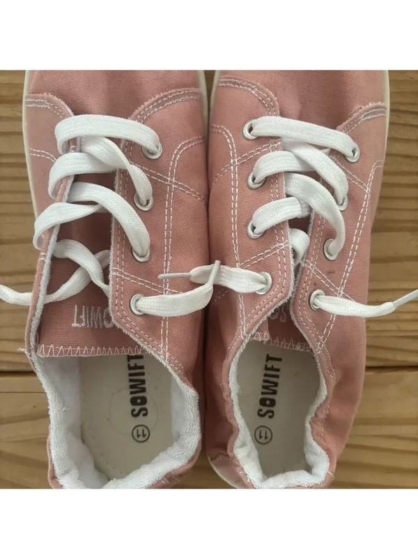 Versatile Pink and White Sneakers with Classic Design Size 11 - Image 3