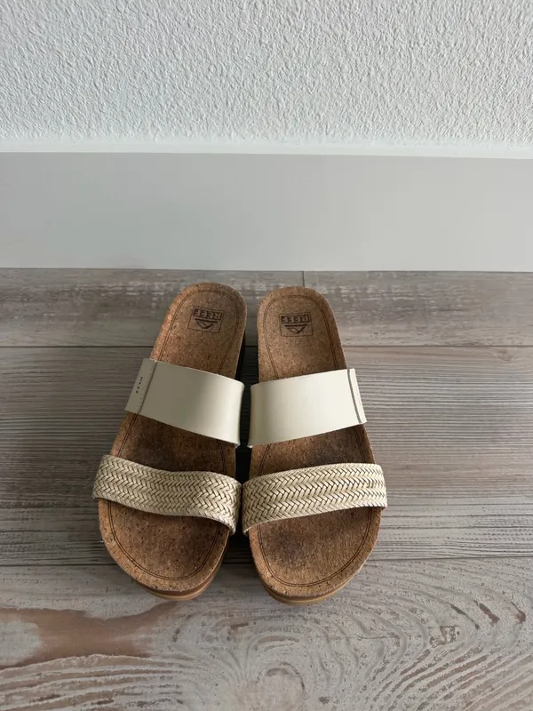 Reef Cushion Vista Hi Sandals Size 9 - Image 7