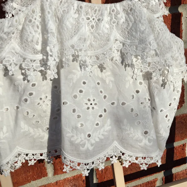 Zara Eyelet White Top X Snall - Image 2