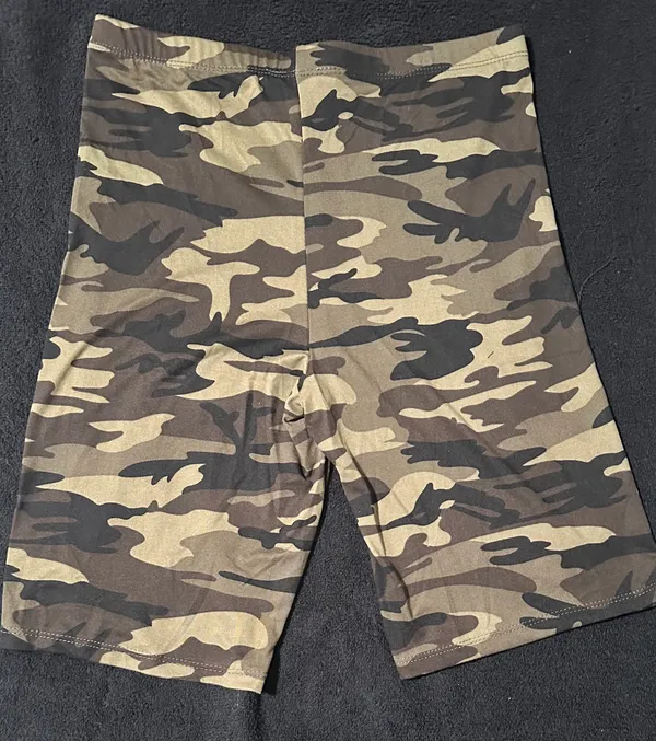 Capella Camo Crop Top & Biker Short Set - Image 8