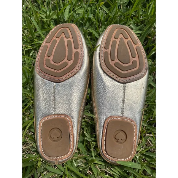 Kate Spade Gold Flats with Moccasin Stitching Size 8.5 - Image 6