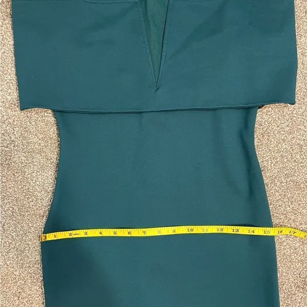 Elliatt Museum‎ Layered Body-Con Dress - Image 12