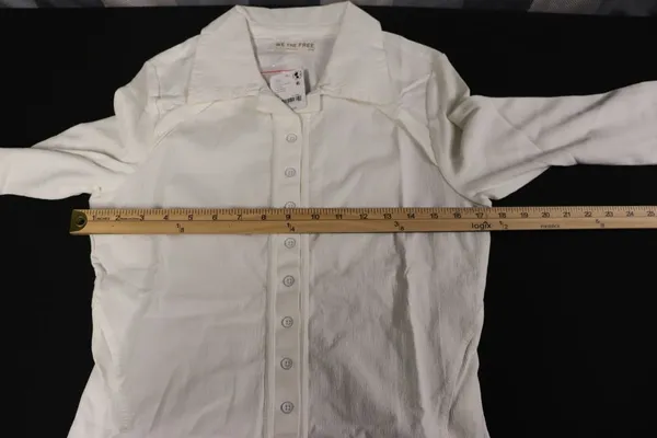 We The Free Alisa Mixed Media Button Up Top White Size M - Image 3