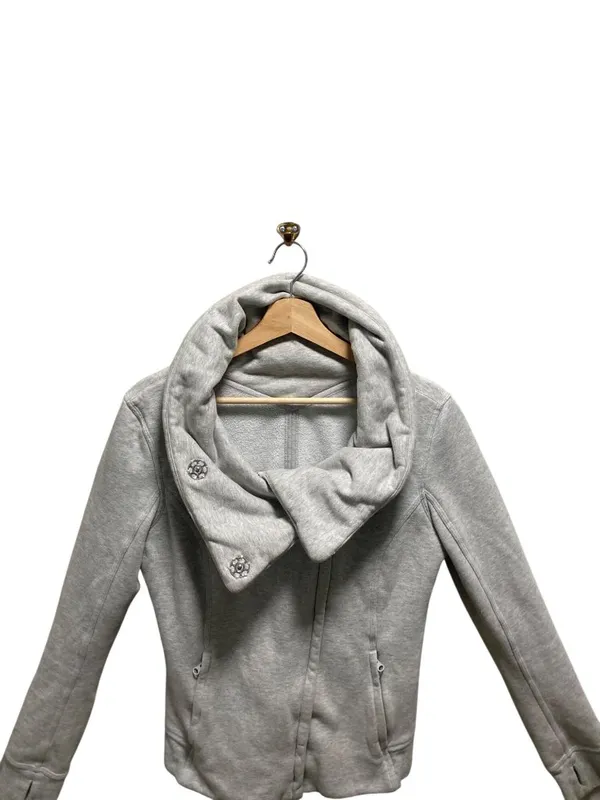 Lululemon Karmacollected Jacket Heathered Light Gray Size 10 Athleisure Workout - Image 11