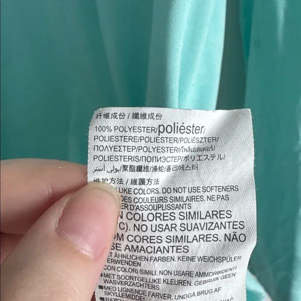 Under Armour HeatGear Aqua Top Size M - Image 5