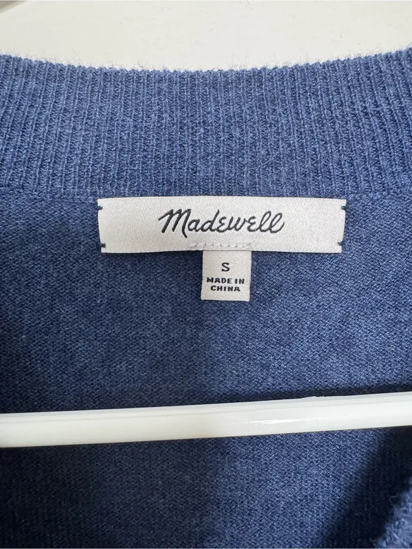 Madewell Lightweight Pocket Pullover - Image 3