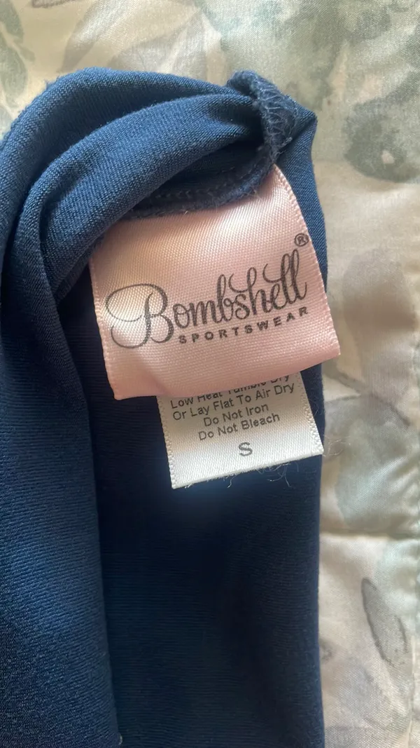 Bombshell Sportswear Navy blue top - Image 4