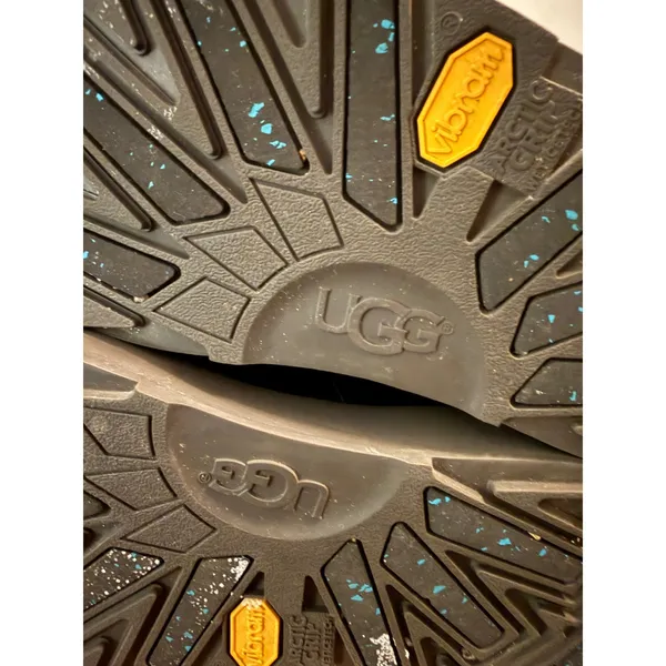 UGG Viki Boot Black Waterproof Leather‎ Vibram Arctic Grip Women - Image 9