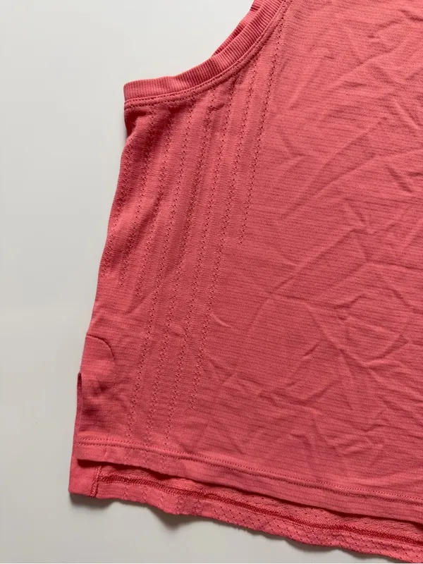 Lululemon Train to Be Tank Top, Fits Size 4/6 - Image 5