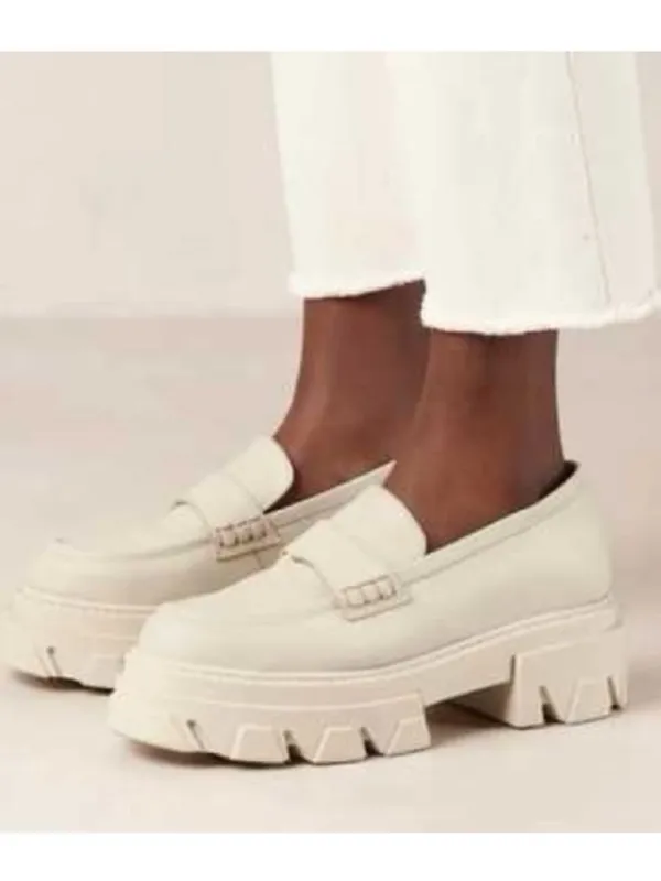 EUC ALOHAS Leather Trailblazer Platform Loafers Cream Size 6.5 - Image 2