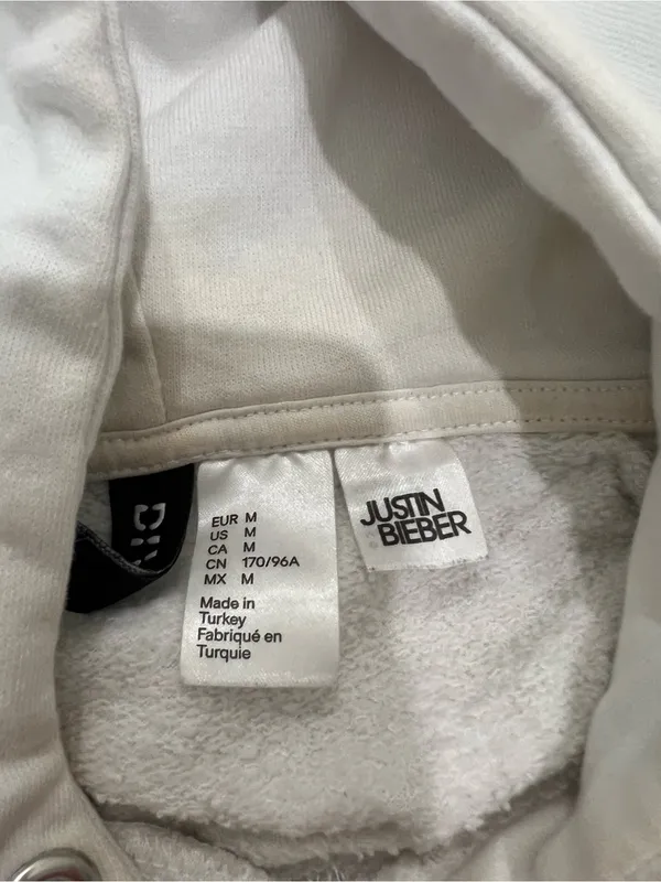 Justin Bieber White Team Bieber Hoodie Size Medium - Image 6