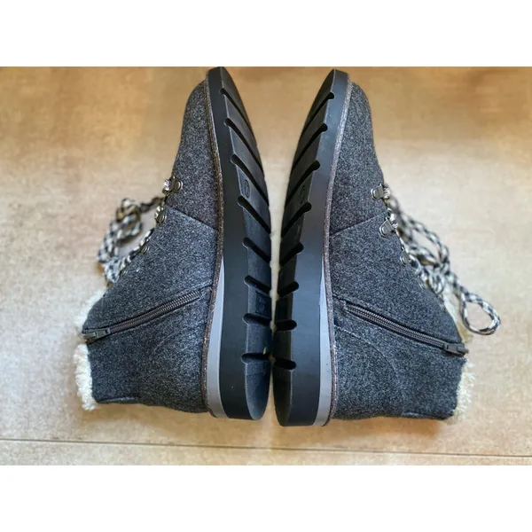 Madden NYC Wool Boots Sherpa Lined Laces Hiker Rugged Grip Cozy Granola Mountain - Image 5