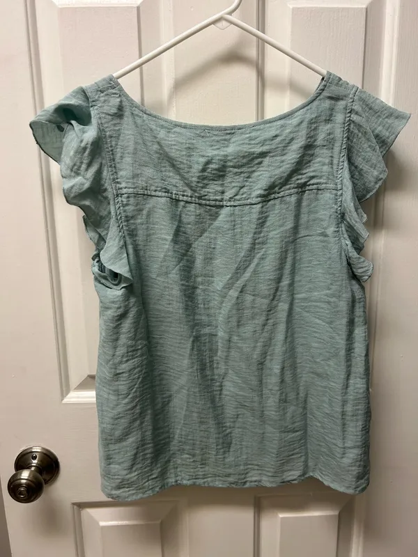 Boutique Green blouse - Image 3