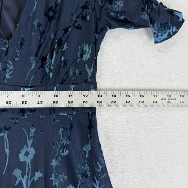 Hutch Navy Blue Floral Burnout Velvet Short Sleeve V-Neck Maxi Dress Size 0‎ - Image 4