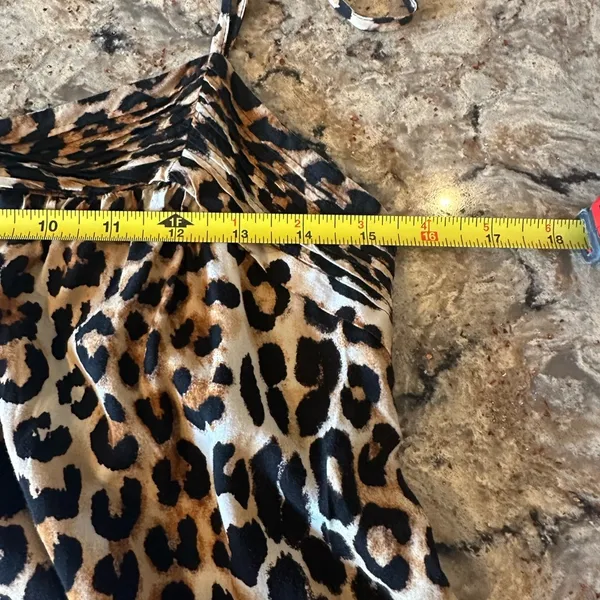 Express Size Large Leopard Tank Elastic band adjustable straps - Image 7