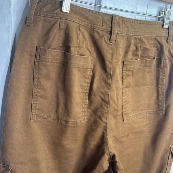 Banana Republic High-Rise Cargo Pant in Camel W1126 Sz 10 - Image 7