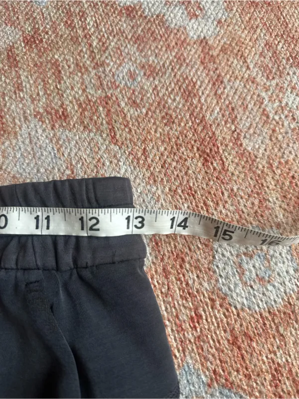Lululemon Softstreme High-Rise Short 4" Black W7CAXS size 4 - Image 4