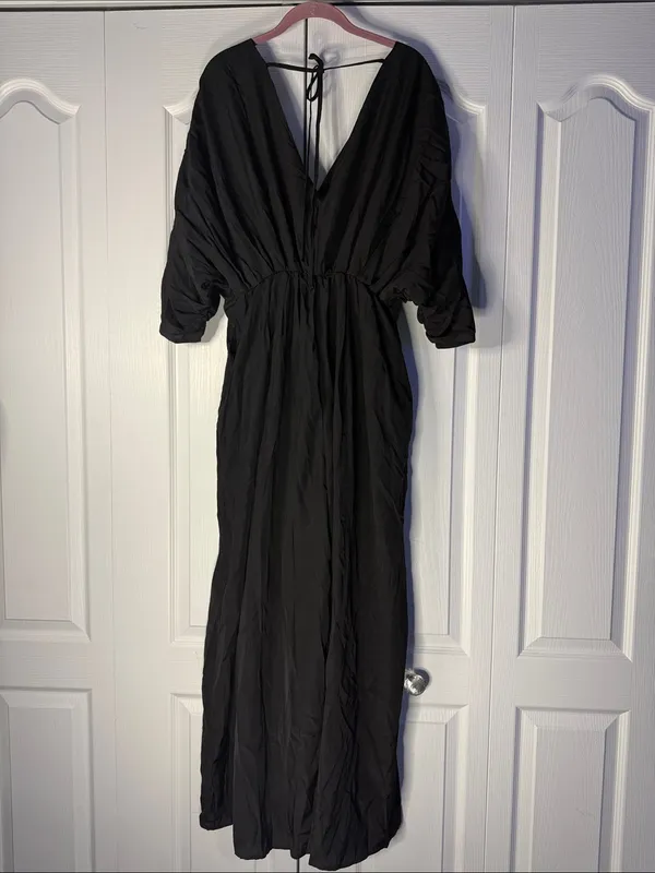 CHICME Elegant Black V-Neck Wide-Leg Jumpsuit with tie back - Image 8