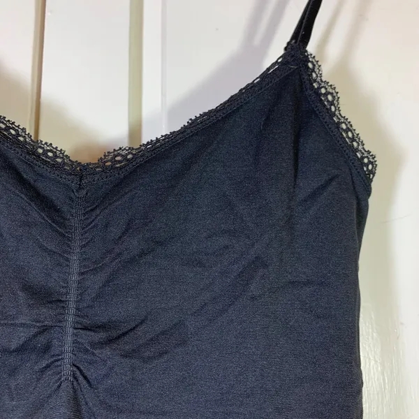 Victoria's Secret Black Lace Trim Ruched Bust Camisole Tank Top Small Festival‎ - Image 2