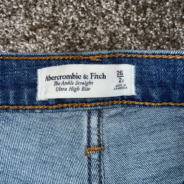 Abercrombie & Fitch Ankle Straight‎ Jeans Womens 26 2S Blue Excellent Distressed - Image 2