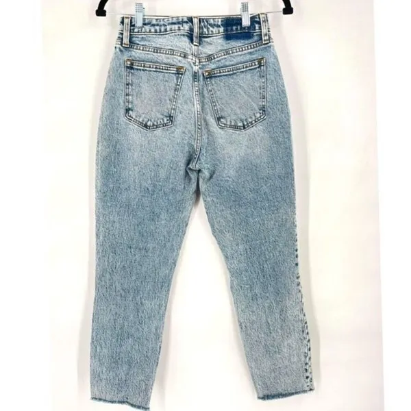 Abercrombie & Fitch Women's Curve Love The Mom High‎ Rise Jeans Blue Size 25 - Image 2