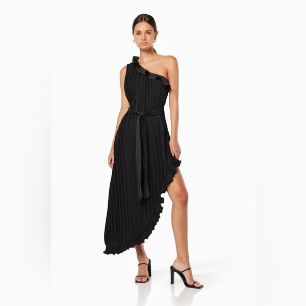 Elliatt Italianate One Shoulder Pleated Dress in Ivory - Image 12