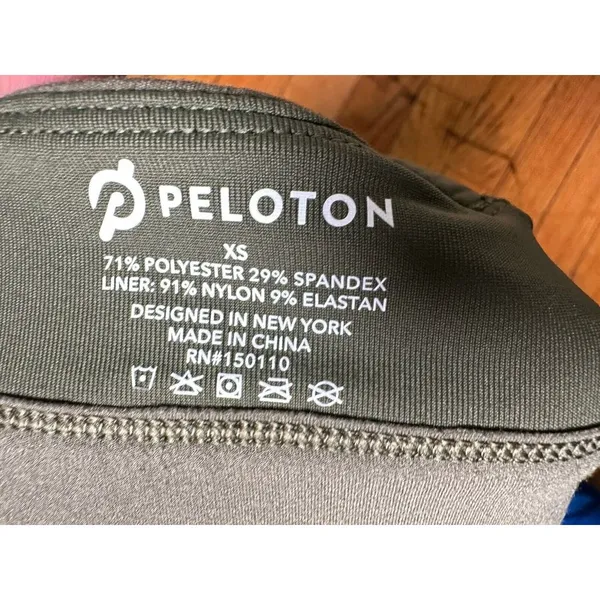 Peloton Size XS Olive Speed‎ Up Bra - Image 3