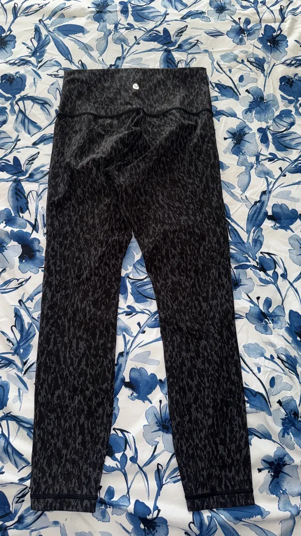 Lululemon Wunder Under Nulux High-Rise Tights 25” - Image 2