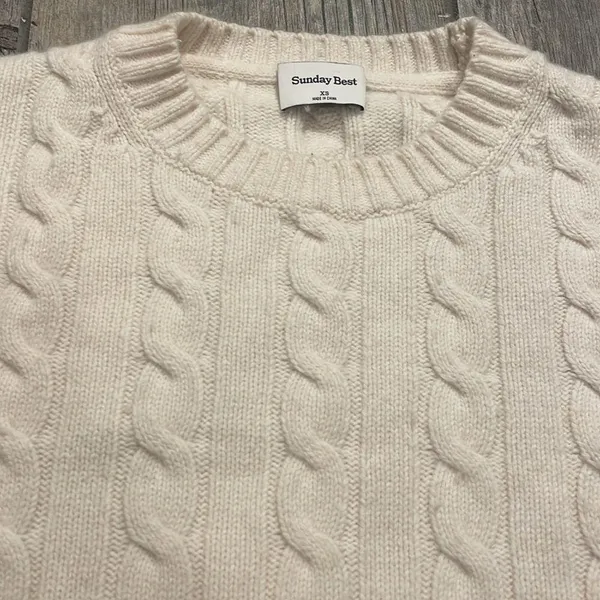 Aritzia Sunday Best- Peggy sweater - Image 2