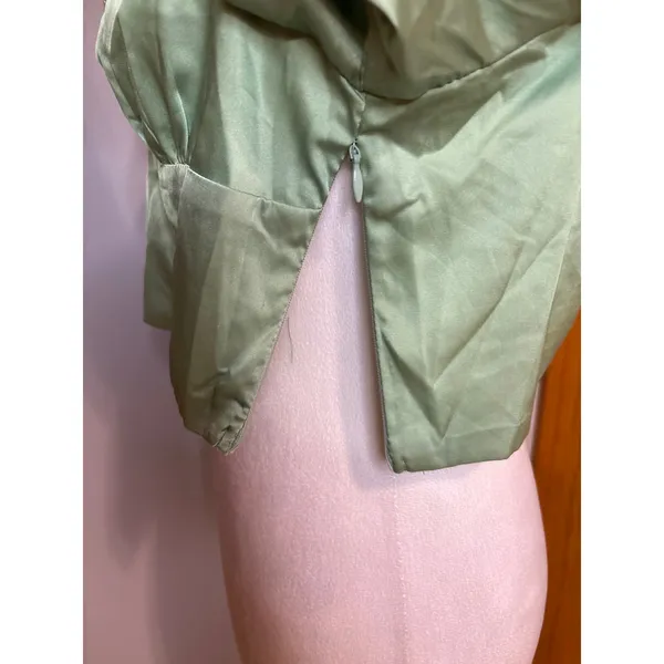 Princess Polly Sage Green Satin‎ Lace Trim Long Sleeve Festival Crop Top US 8 - Image 6