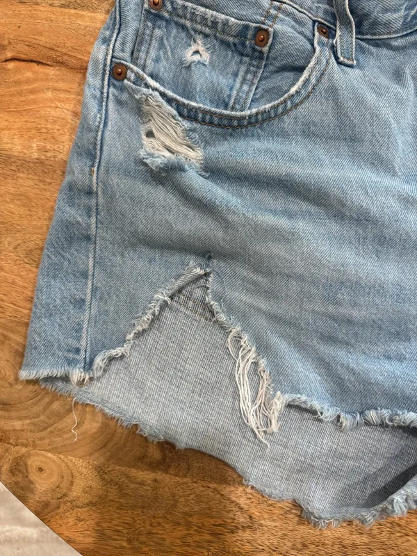 Levi’s Shorts Denim - Image 3