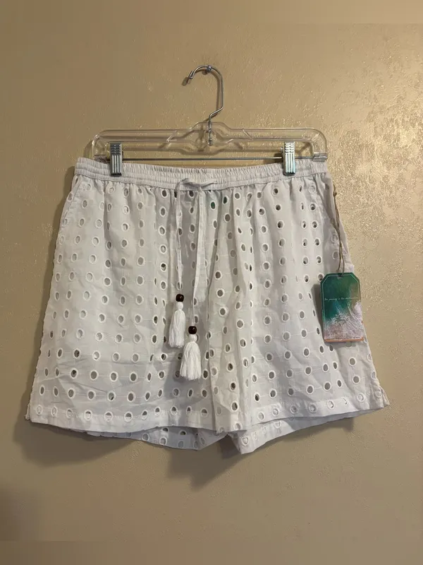NWT True Destinations Eyelet Cover-Up Shirt and Shorts Set sz L - Image 4
