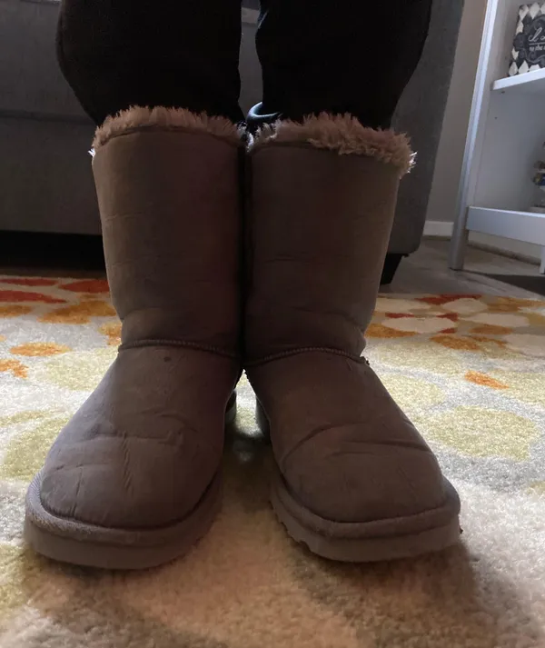 UGG Bailey Bows - Image 2