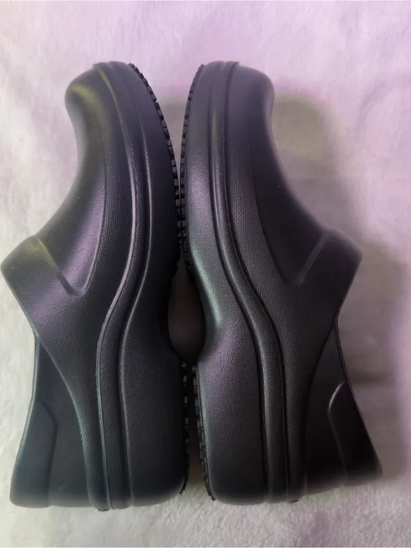 CROCS Women's Black Slip-On Clog - Image 9