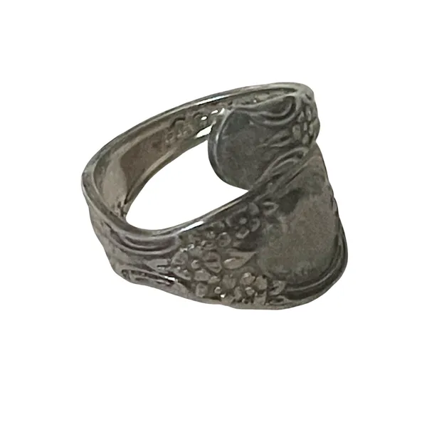 Vintage WM.A Rogers Oneida Silver Spoon Ring - Image 3