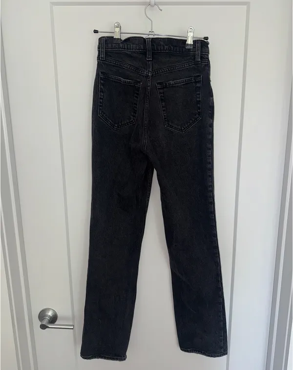 Abercrombie 90s Straight Ultra High-Rise - Image 3
