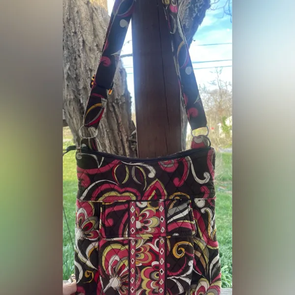 Vera Bradley Puccini Red Crossbody With Matching Wallet ~ Retired - Image 4