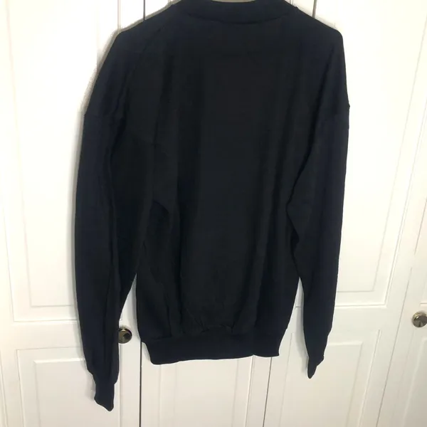 Vintage Europa Germany Sweatshirt Size 9/XL Black with 12 Gold Stars Women's - Image 6