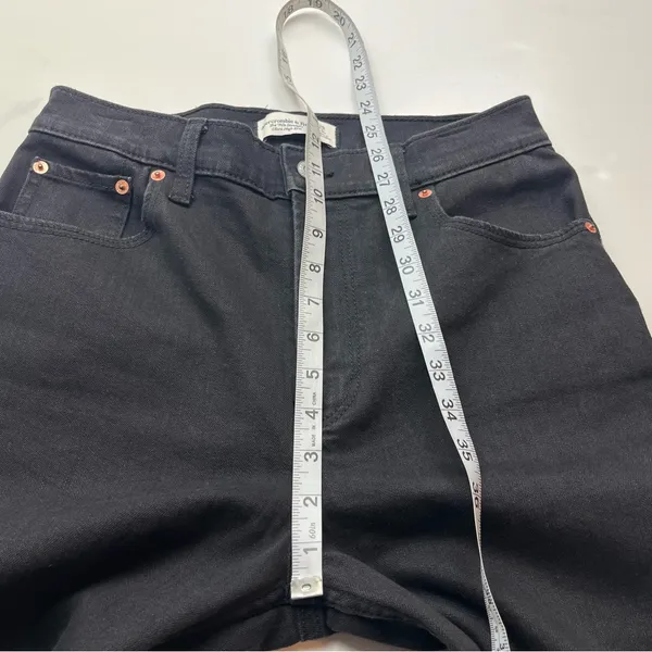 Abercrombie & Fitch 90s Straight Ultra High Rise 29 / 8 Regular Black Denim Jean - Image 6