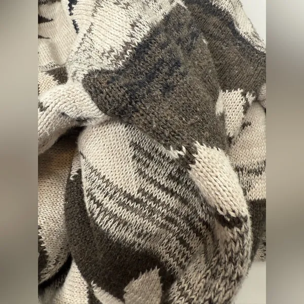 American‎ Eagle Outfitters Sweater Sz XS Hooded Aztec Brown Tan Pullover Knitted - Image 14